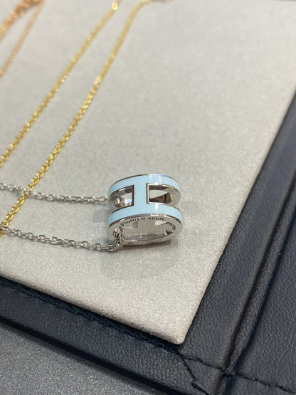 [Vicky]POP H LIGHT BLUE NECKLACE