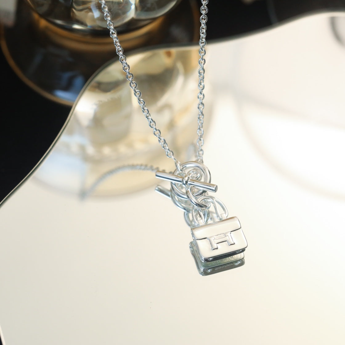 [Vicky]POP H PEDANT SILVER NECKLACE