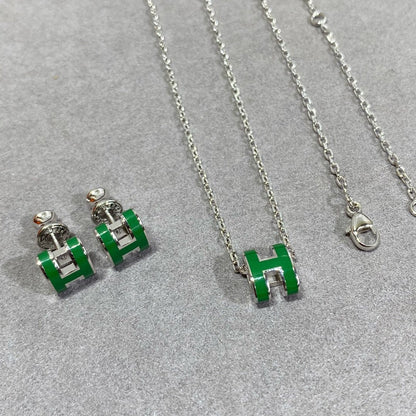 [Vicky]POP H GREEN NECKLACE SILVER AND GOLD